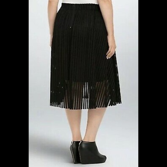 torrid Dresses & Skirts - Torrid Womens Skirt Plus Black Mesh Stripe A Line